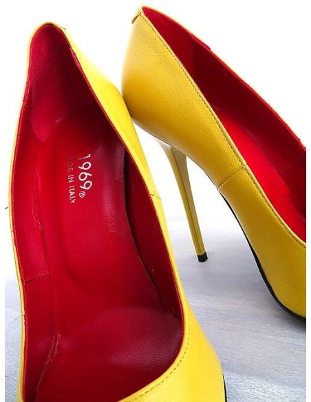 1969 Original Made in Italy All Leather High Heels Anouk Style Stiletto Pumps Yellow